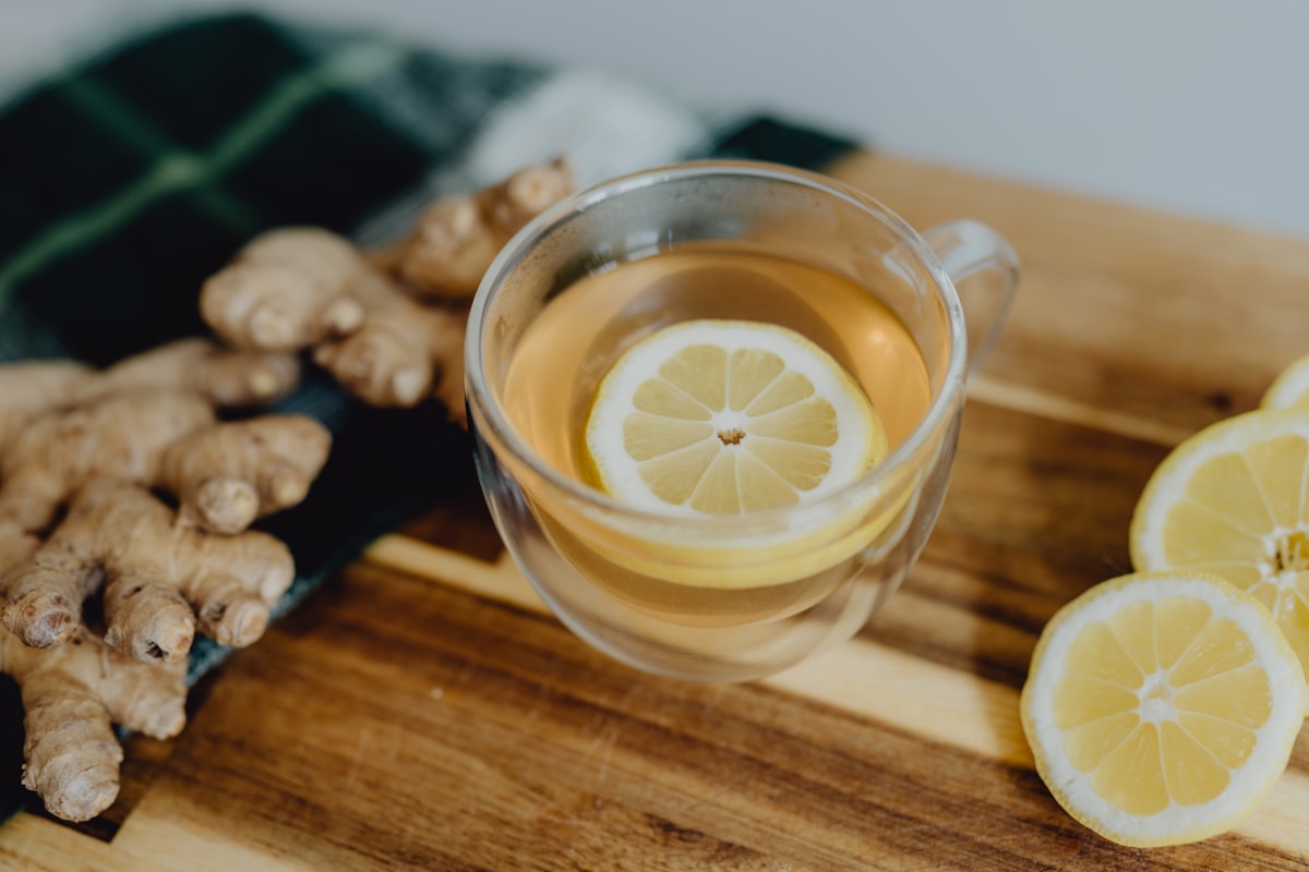 Winterlicher Kräutertee mit Gewürzen